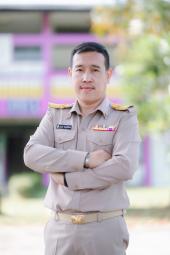 นายสุรเดช พรหมวิอินทร์